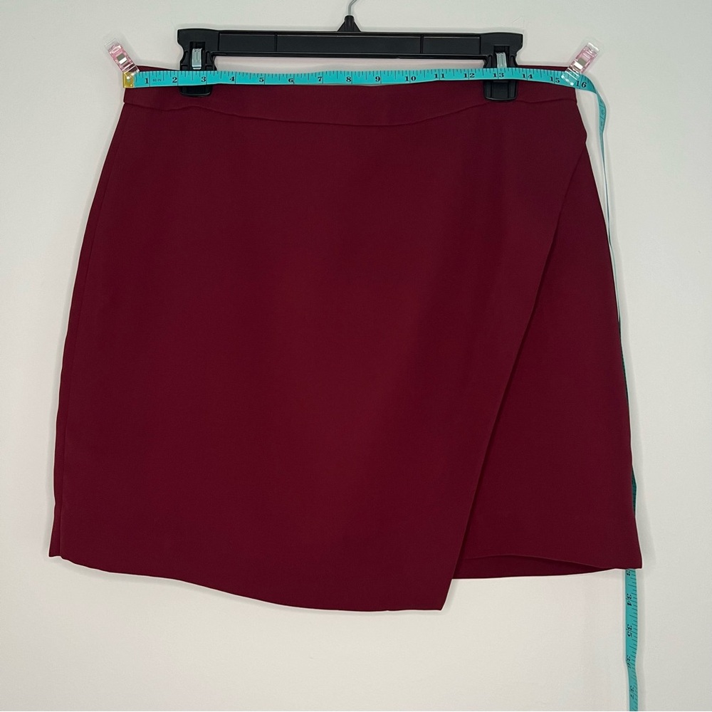 Banana Republic Maroon Mini Skirt – Size 8 - Picture 6 of 7